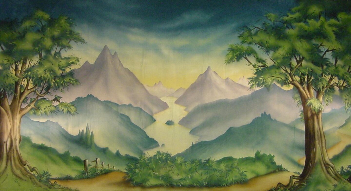 Snow White Way to Forest