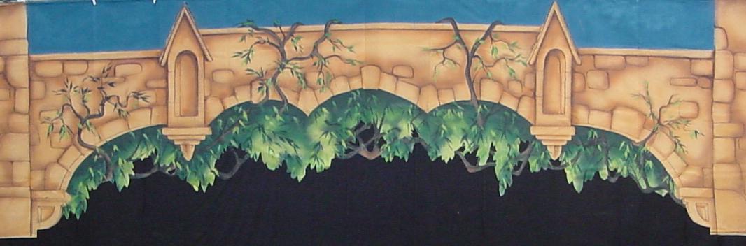 Snow White Courtyard Border