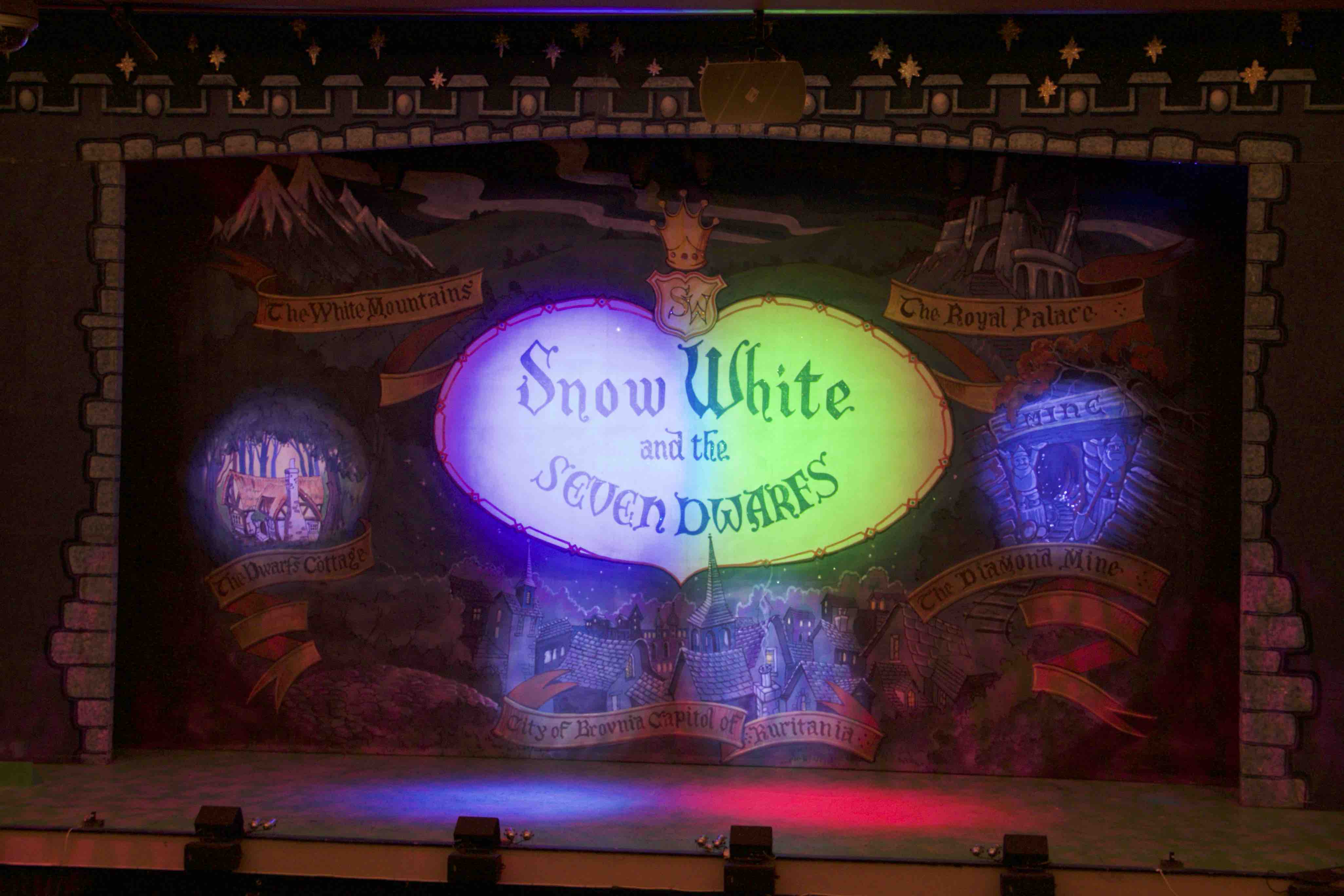 Snow White Set A-image