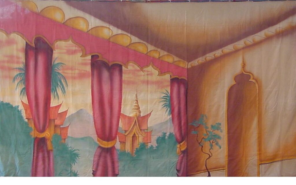King and I Corridor