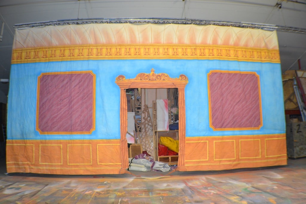 Mirror Wardrobe Cloth