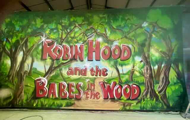 Babes In The Wood Show Gauze