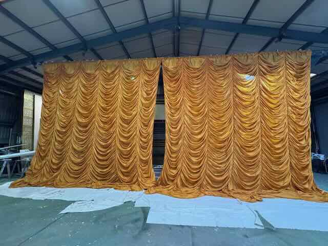 Gold Festoon