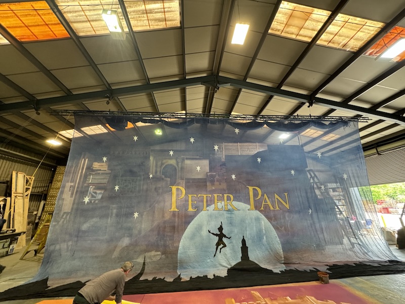 Peter Pan Show Gauze